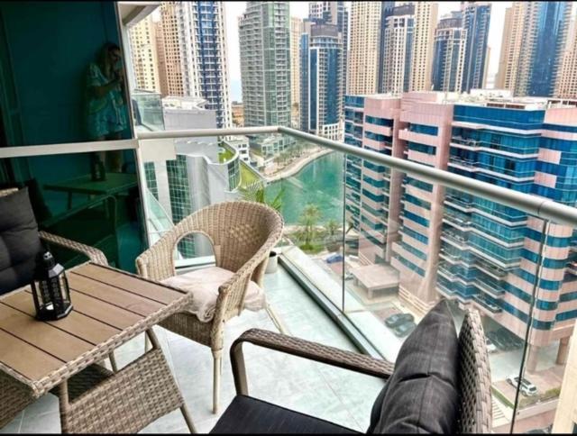 Marina View With Pool, Gym, Tennis Court, 5 Mins To Beach Dubai Exterior photo